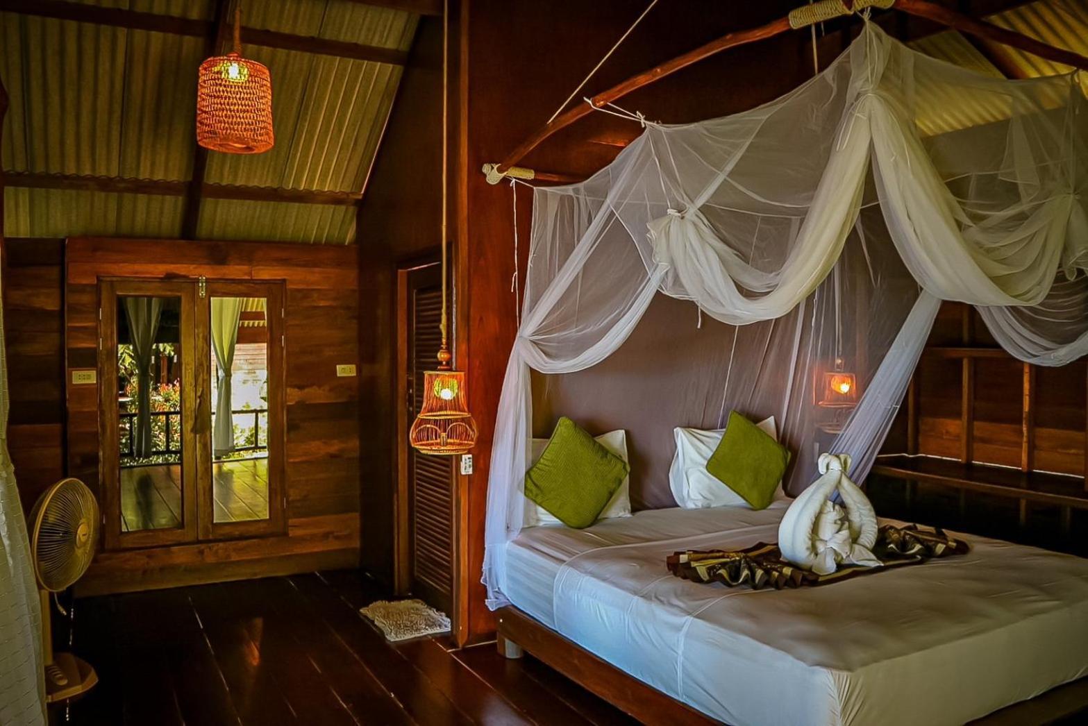 Hillhouse - Koh Yao Noi Bed & Breakfast Exterior foto