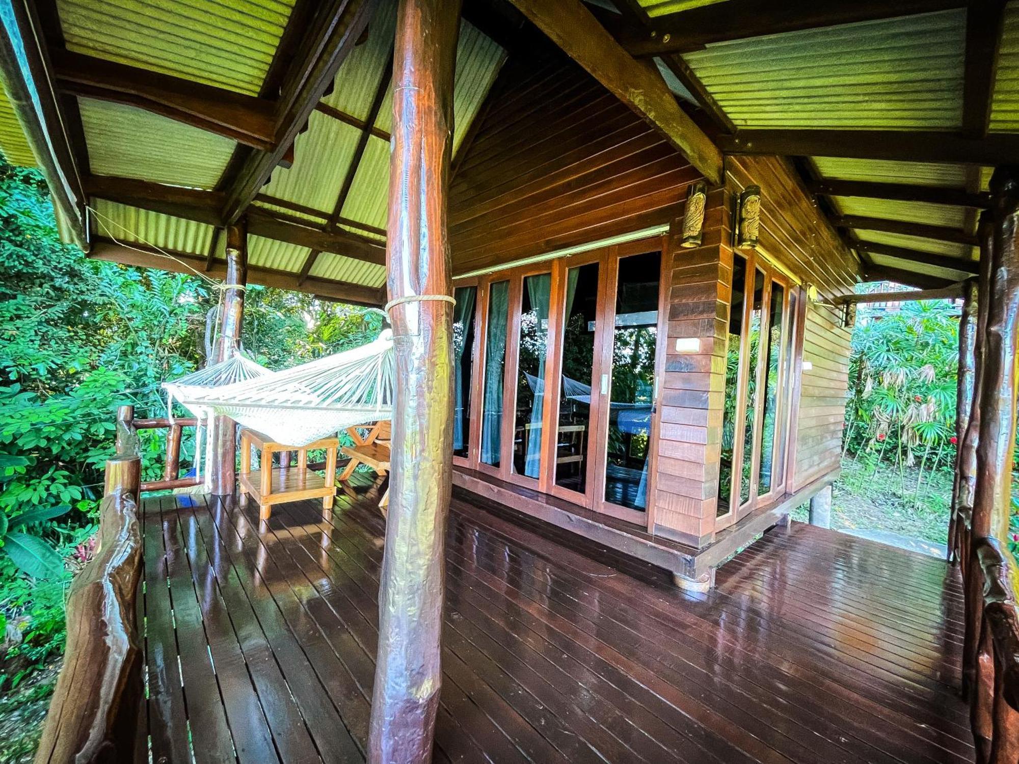 Hillhouse - Koh Yao Noi Bed & Breakfast Exterior foto